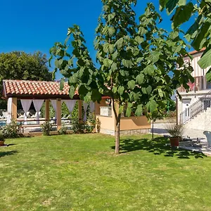 https://apartments-kendel.in-istria.net
