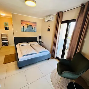 https://apartments-ivanisevic-pula.in-istria.net