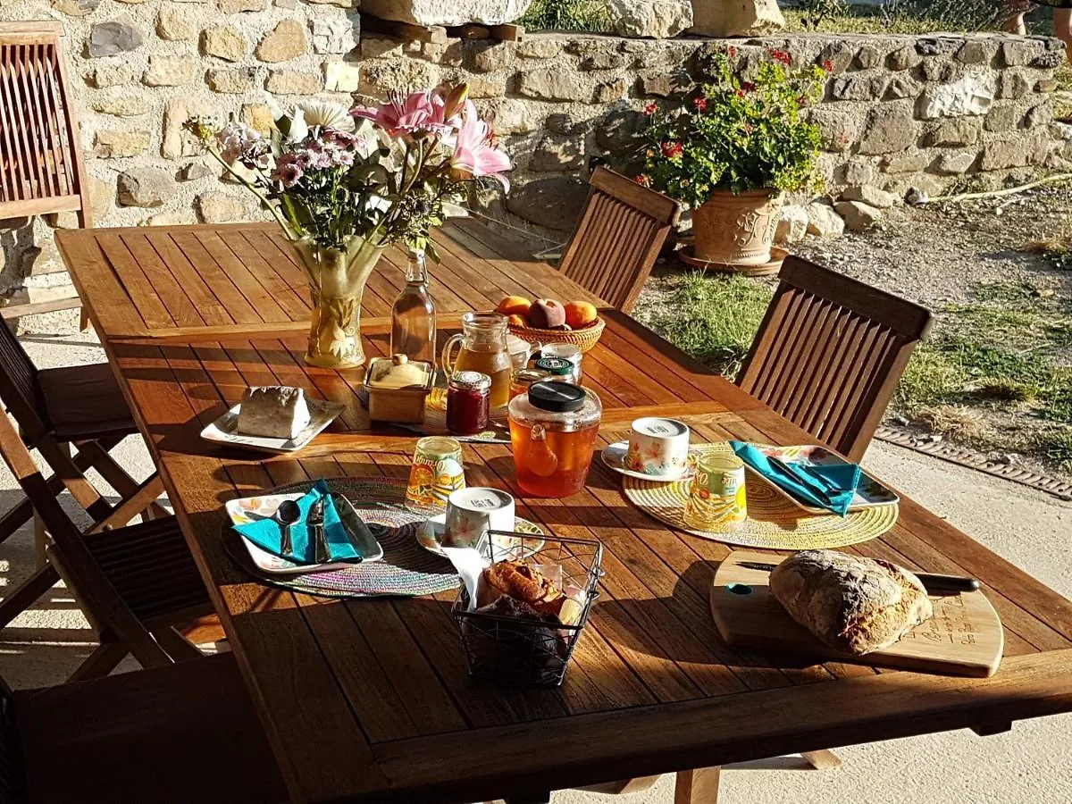 Luxury tent L'Attrape Reve Insolite Saint-Vincent-de-Barres