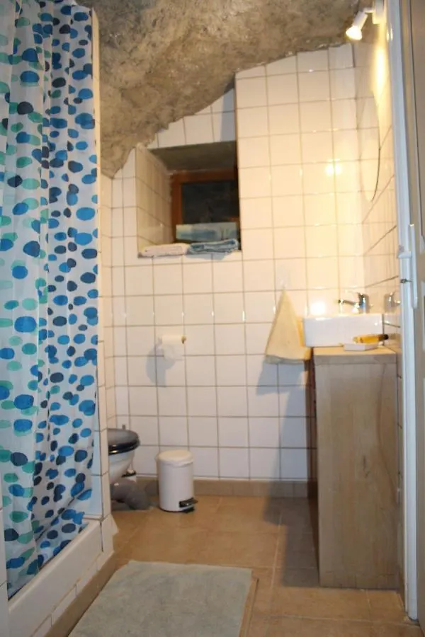 L'Attrape Reve Insolite Saint-Vincent-de-Barres 0*,